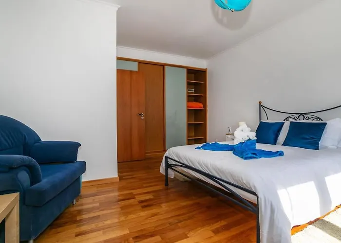 Πανσιόν Guestready - Casa Do Parque Πόντα Ντελγκάντα